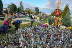 z-wizyta-a-cmentarzu-2