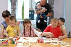 Malowanie-torebek-wsppolnie-z-rodzicami.