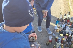 Wizyta-na-cmentarzu-1.