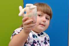 Sensoryczna-rekawiczka-Maja.