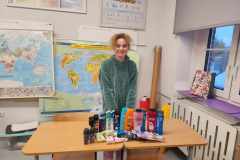 Lena-lubi-pomagac-innym.