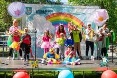 PRZEDSZKOLAKI NA DZIECIĘCYM FESTIWALU „SŁONECZNY UŚMIECH”