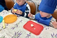 Krojenie-warzyw-na-salatke