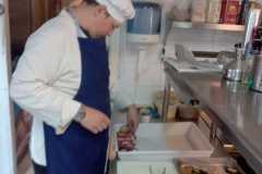 15-Marcel-wyklada-grilowana-pokrojona-w-plasterki-cukinie.