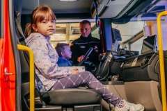 1_Marysia-w-samochodzie.