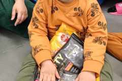 Jacus-pomaga-pieskom.