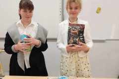 Sara-i-Tosia-wspieraja-TOZ.