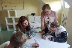 Zajecia-w-pracowni-Kindloteka-STEM.jpg-15