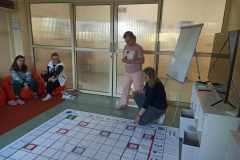 Zajecia-w-pracowni-Kindloteka-STEM.jpg-17